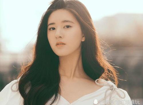 赵露思在娱乐圈吃瓜