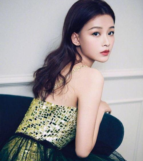 娱乐吃瓜君孙怡,娱乐吃瓜界的“瓜王”，揭秘娱乐圈幕后故事